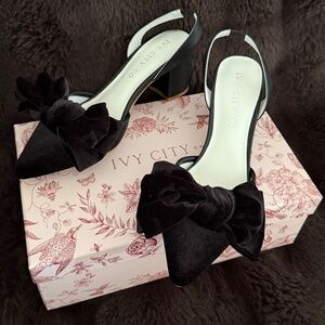 Black Velvet Bow Heels
